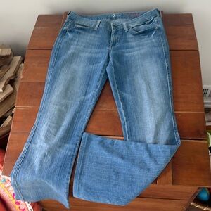 Women’s jeans